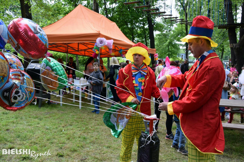Piknik Hawajski w Parku Linowym