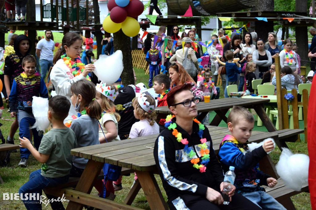 Piknik Hawajski w Parku Linowym