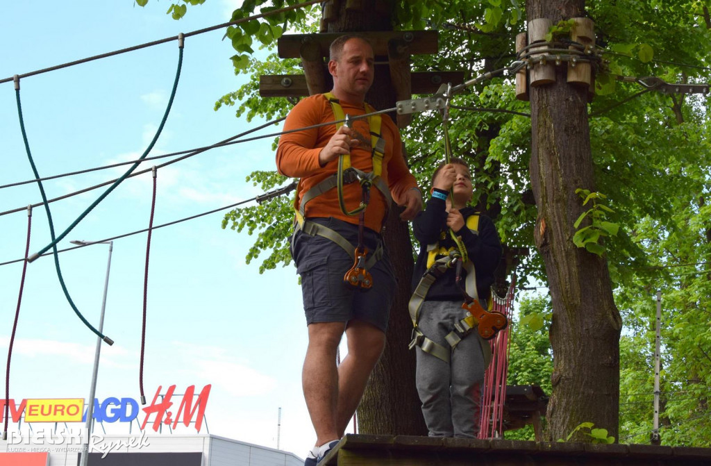 Piknik Hawajski w Parku Linowym