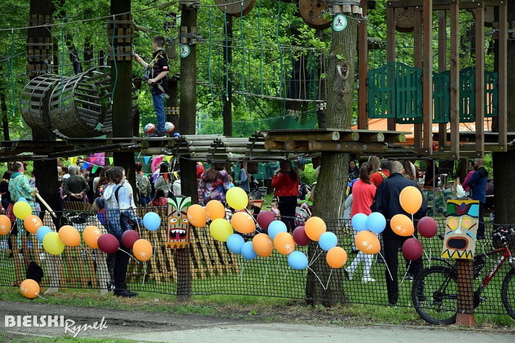 Piknik Hawajski w Parku Linowym