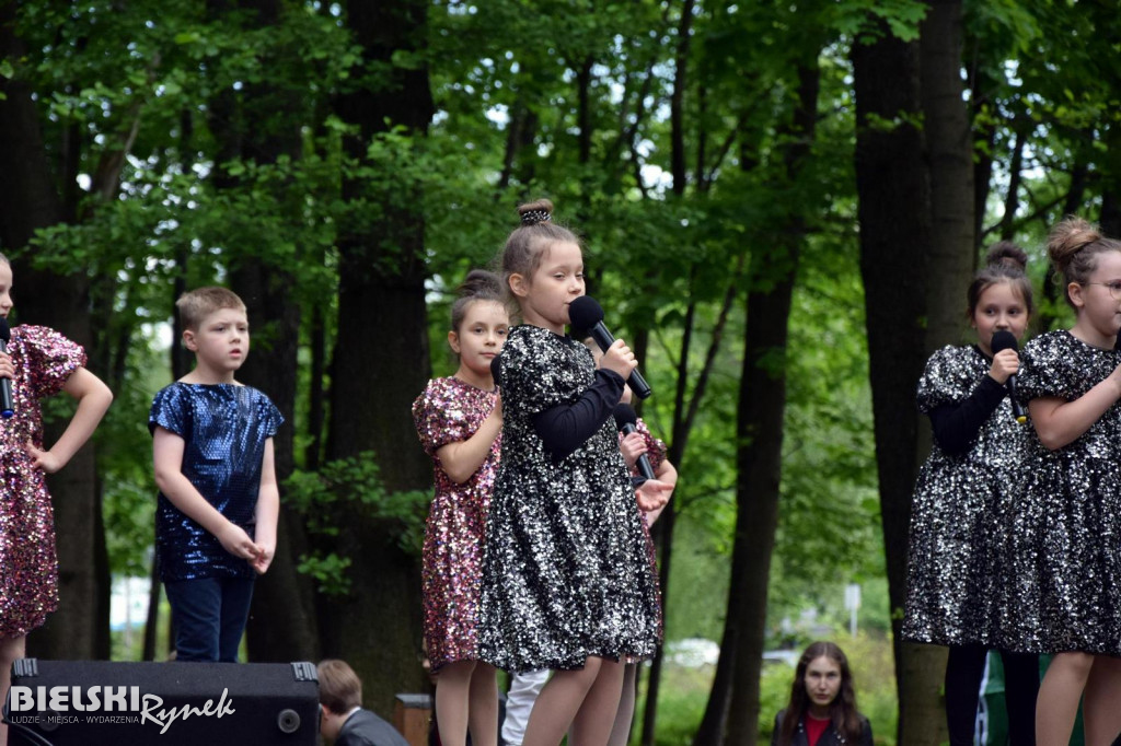 Piknik Hawajski w Parku Linowym