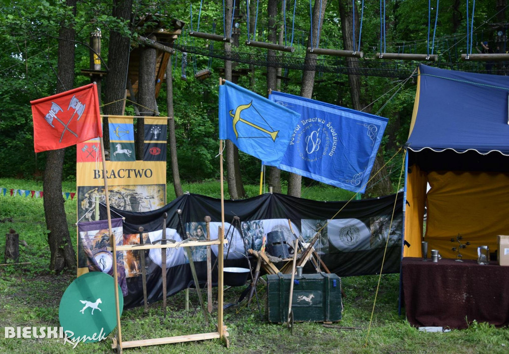 Piknik Hawajski w Parku Linowym