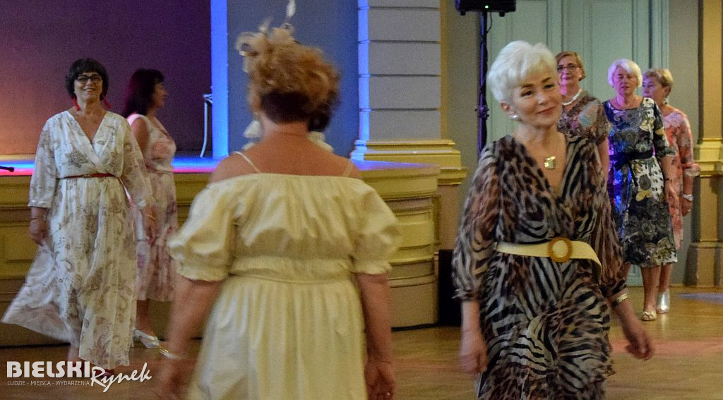 Seniorki z Bielska-Białej na pokazie mody