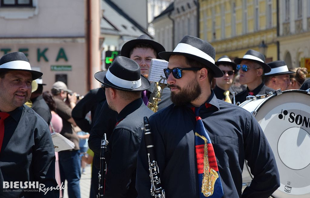 Parada Nowoorleańska przeszła ulicami Bielska-Białej