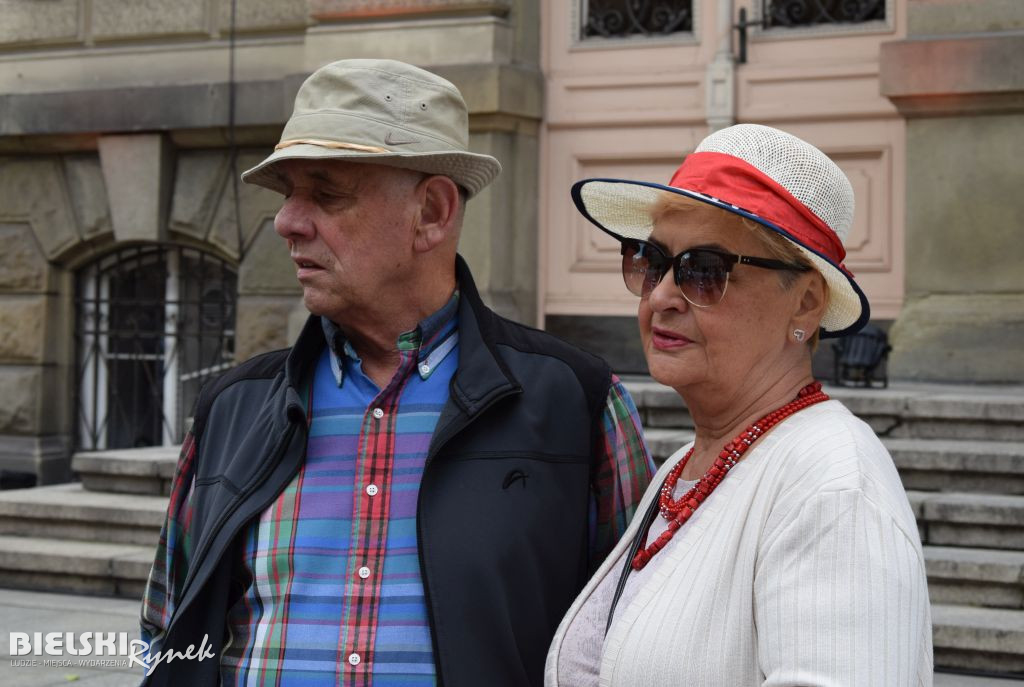 Parada Kapeluszy bielskich Seniorów