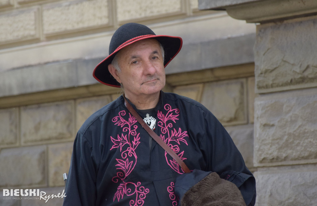 Parada Kapeluszy bielskich Seniorów