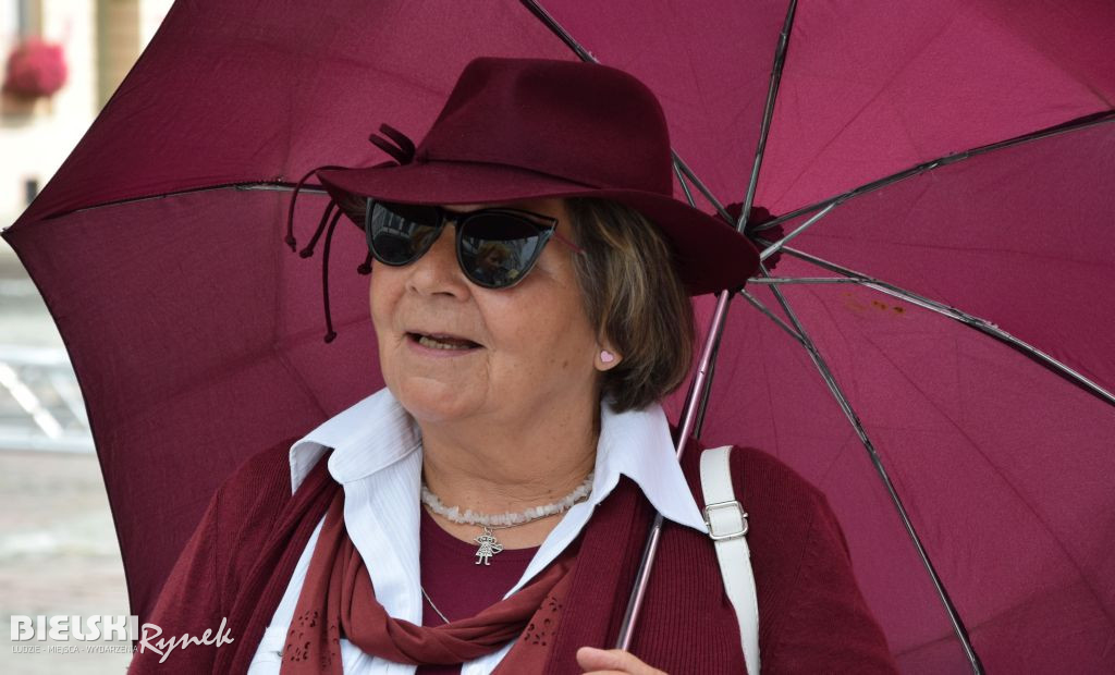Parada Kapeluszy bielskich Seniorów