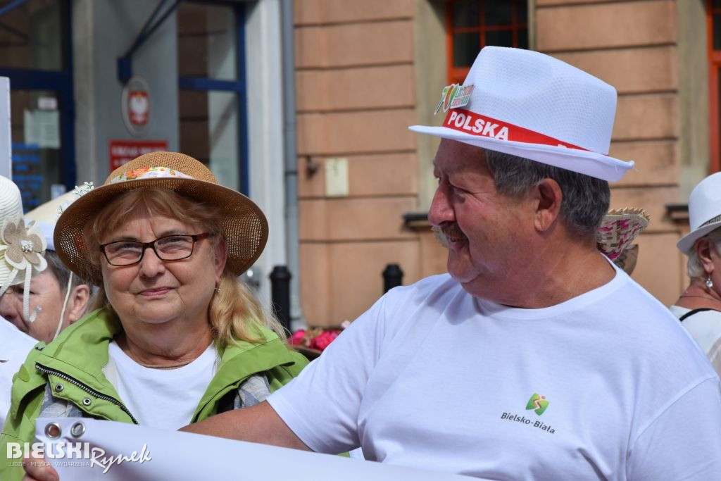Parada Kapeluszy bielskich Seniorów