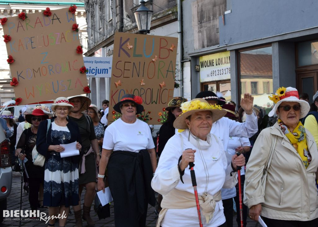 Parada Kapeluszy bielskich Seniorów