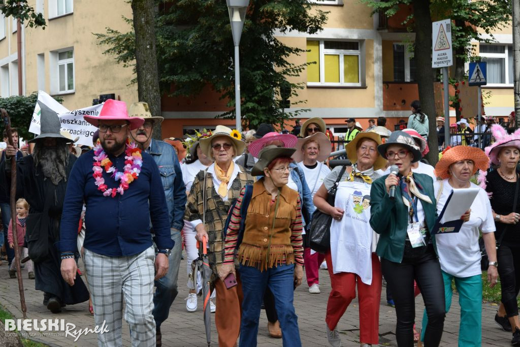 Parada Kapeluszy bielskich Seniorów