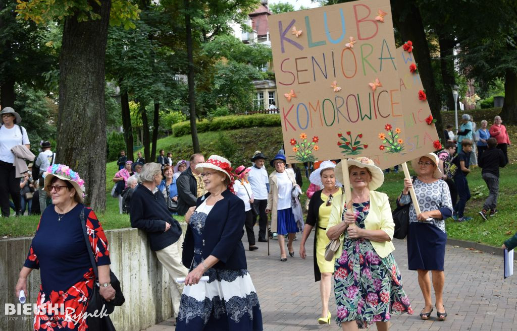 Parada Kapeluszy bielskich Seniorów