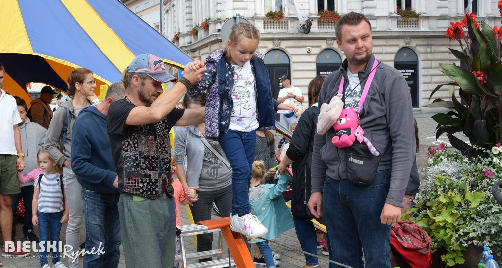 Raj dla najmłodszych na Jarmarku w Białej