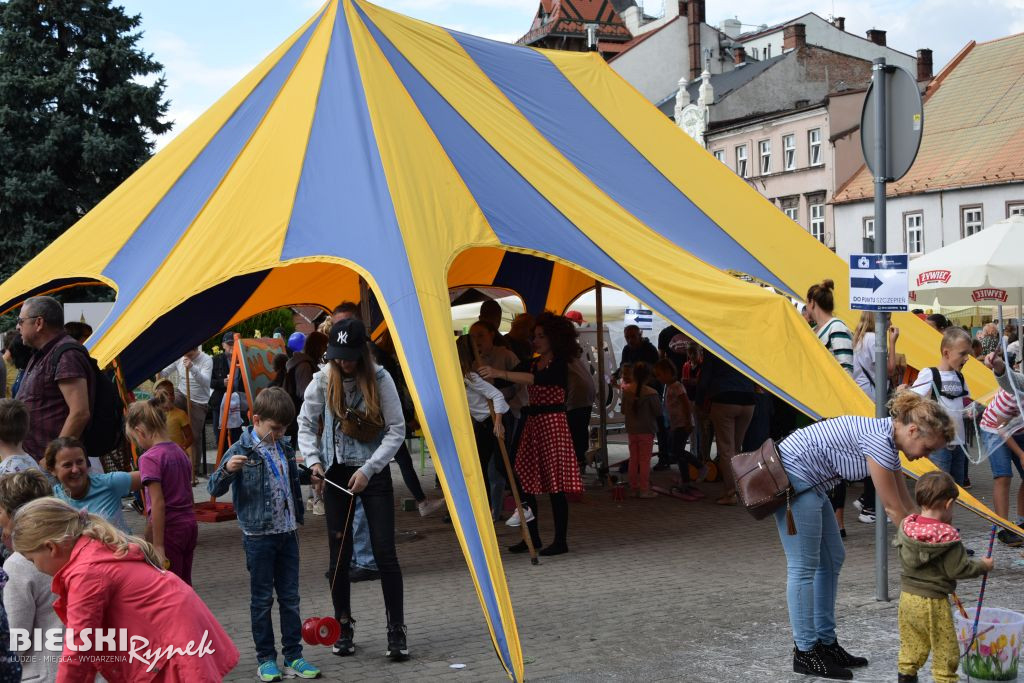 Raj dla najmłodszych na Jarmarku w Białej