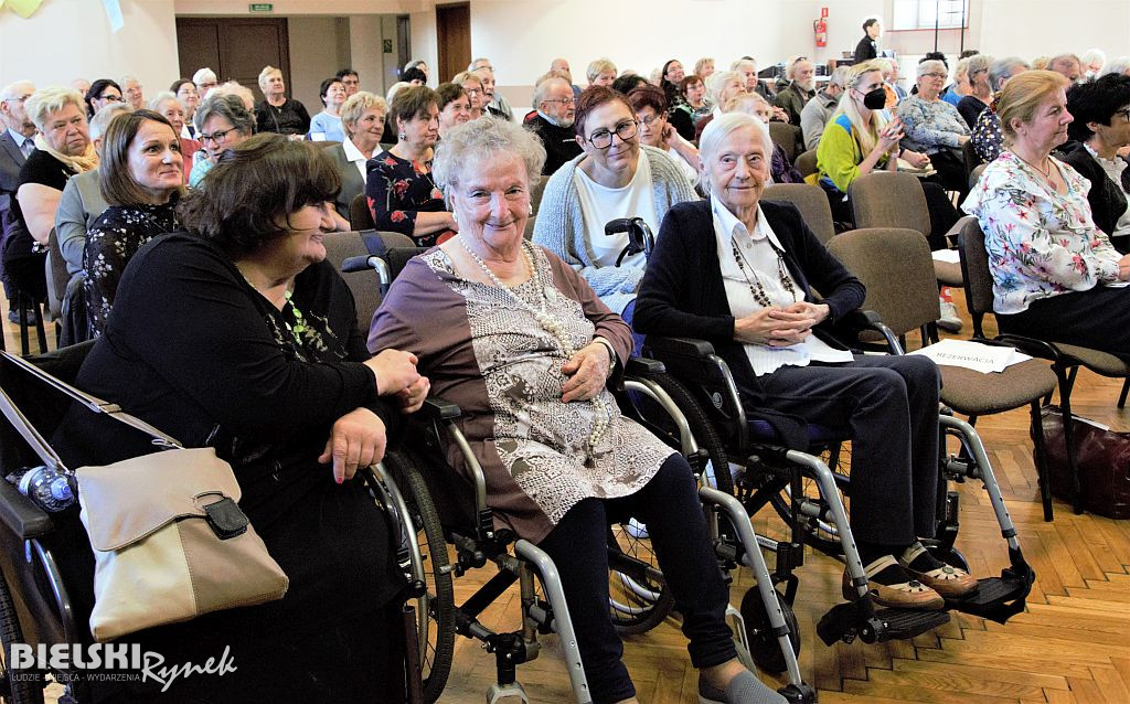 Konkurs artystyczny dla bielskich Seniorów