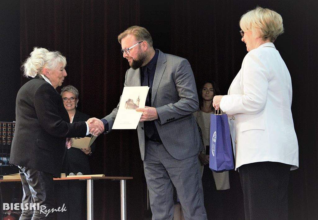 Konkurs artystyczny dla bielskich Seniorów