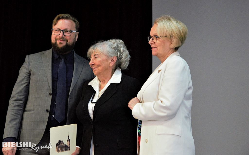 Konkurs artystyczny dla bielskich Seniorów