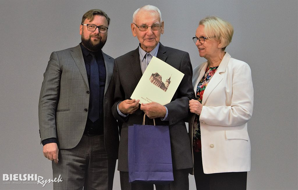Konkurs artystyczny dla bielskich Seniorów