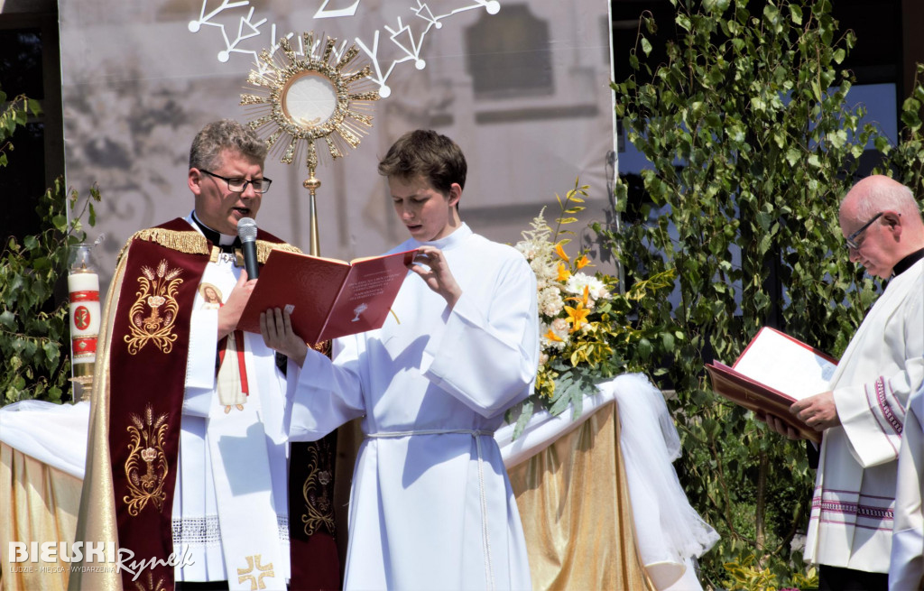 Procesja Bożego Ciała w parafii NSPJ w Bielsku-Białej