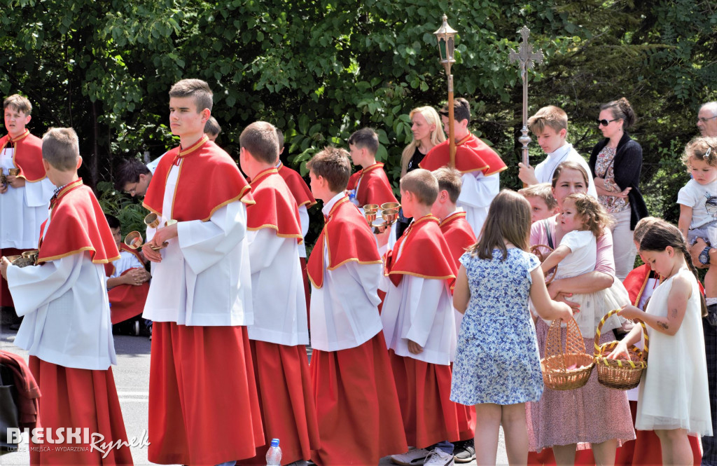 Procesja Bożego Ciała w parafii NSPJ w Bielsku-Białej