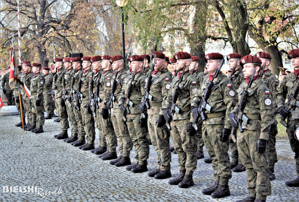 Cmentarz Wojskowy - 104. rocznica odzyskania Niepodległości