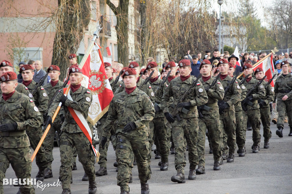 Cmentarz Wojskowy - 104. rocznica odzyskania Niepodległości