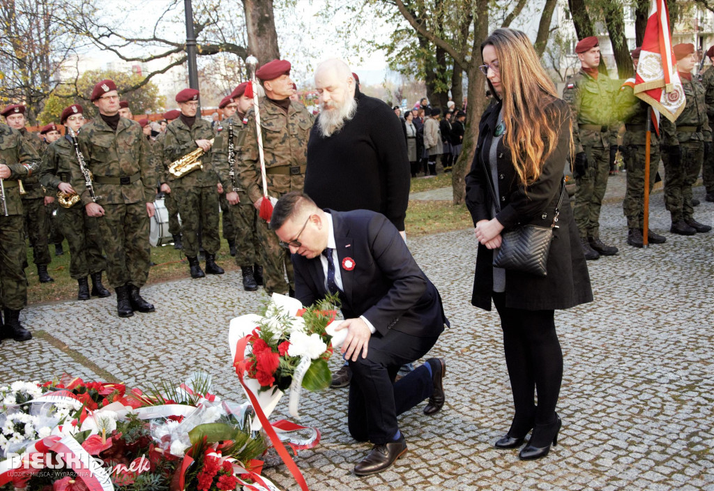 Cmentarz Wojskowy - 104. rocznica odzyskania Niepodległości