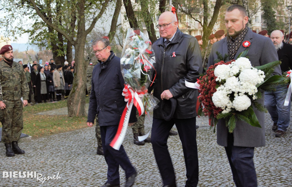 Cmentarz Wojskowy - 104. rocznica odzyskania Niepodległości