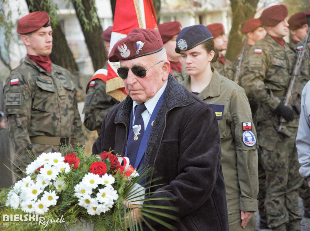 Cmentarz Wojskowy - 104. rocznica odzyskania Niepodległości