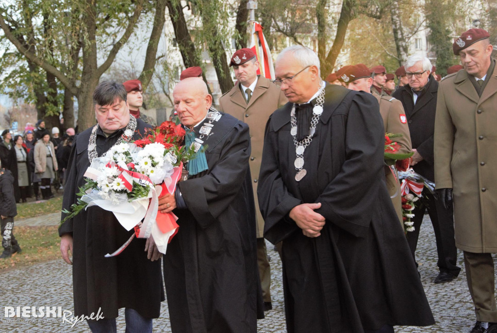 Cmentarz Wojskowy - 104. rocznica odzyskania Niepodległości