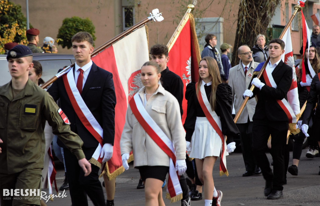 Cmentarz Wojskowy - 104. rocznica odzyskania Niepodległości