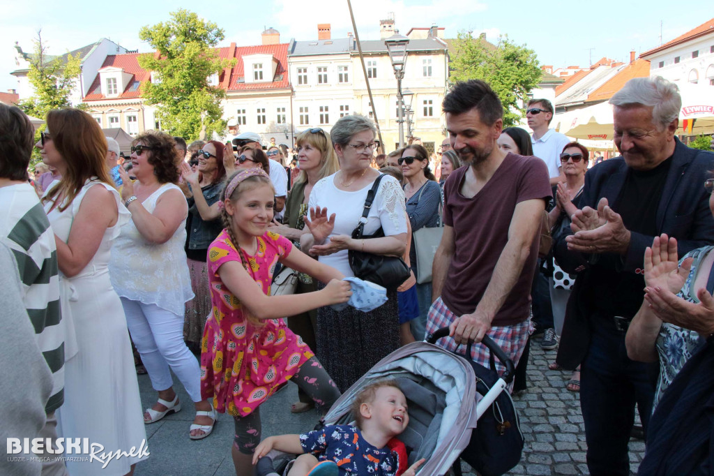 Parada Nowoorleańska na ulicach Bielska-Białej