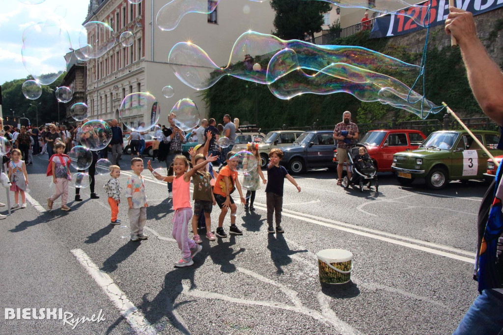 Piknik z kFIATem Domów Kultury.