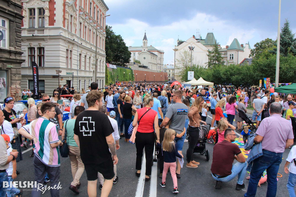 Piknik z kFIATem Domów Kultury.