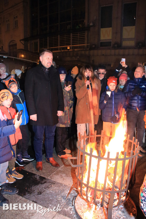 „Zjarajmy To Zło” - pomarańczowy marsz przeciwko przemocy