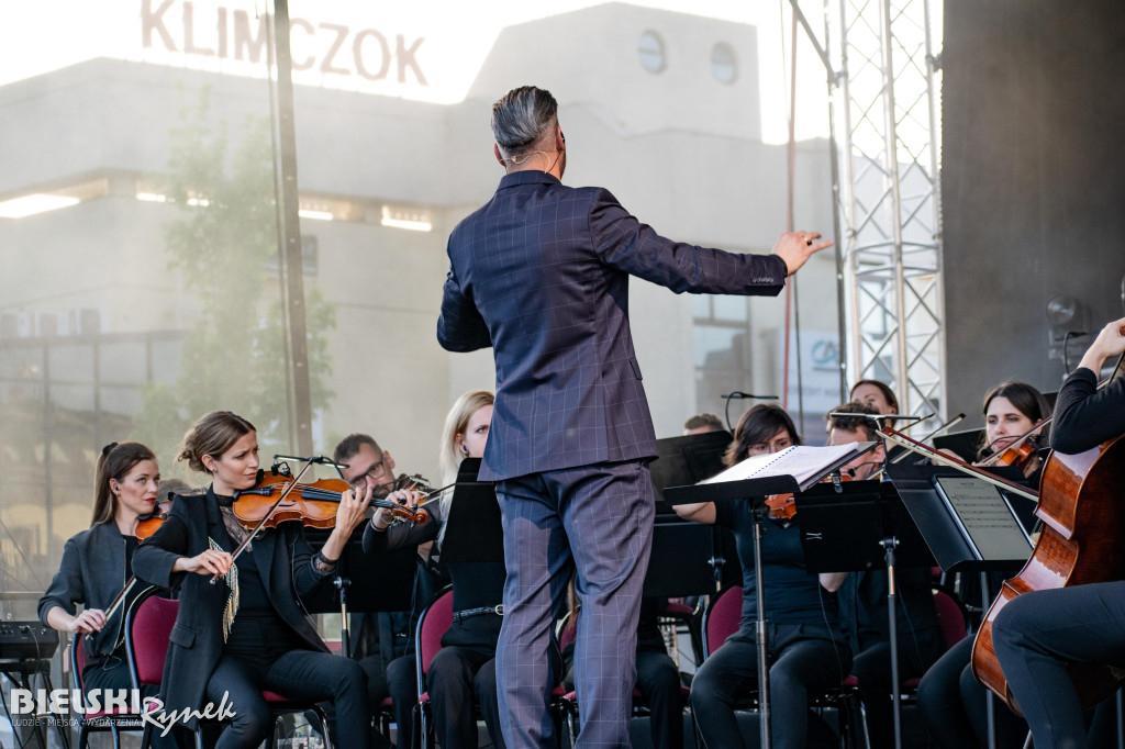 Koncert muzyki filmowej w asyście grup rekonstrukcyjnych