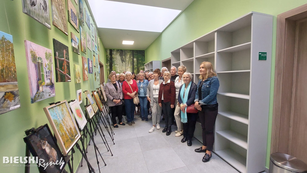 W Centrum Seniora zorganizowano wystawę prac malarskich