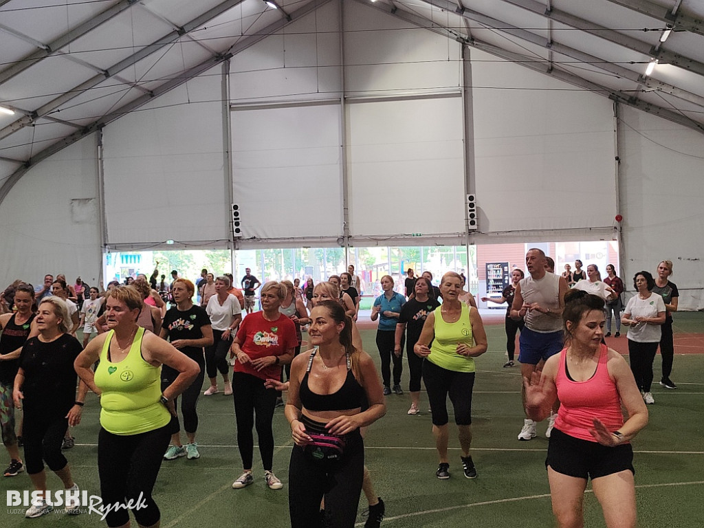 ZUMBA dla Franka Grali w parku Słowackiego