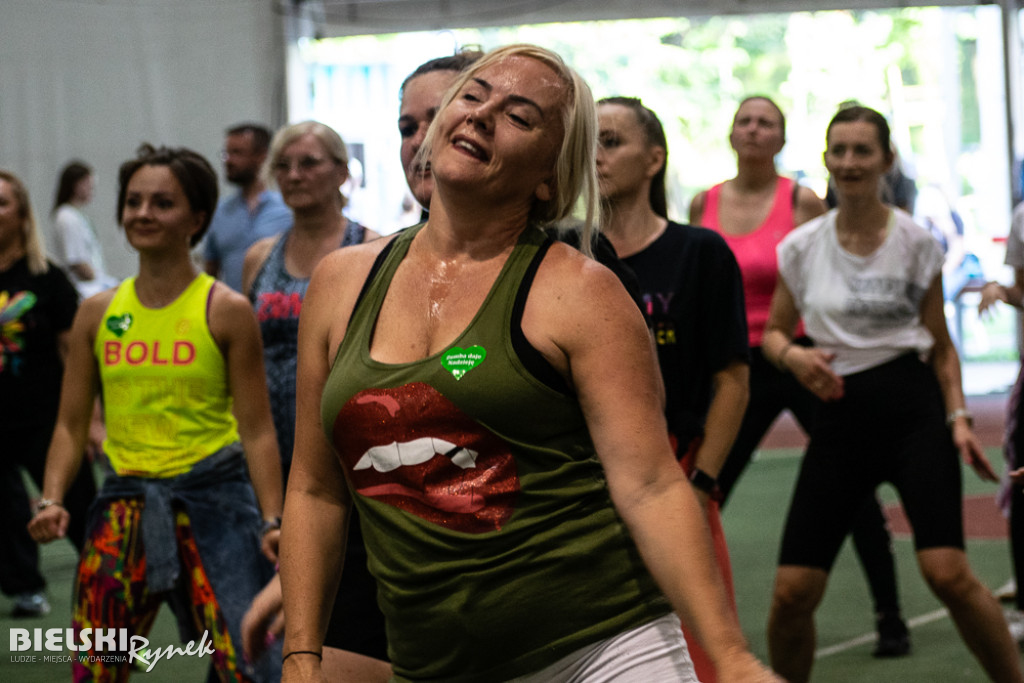ZUMBA dla Franka Grali w parku Słowackiego