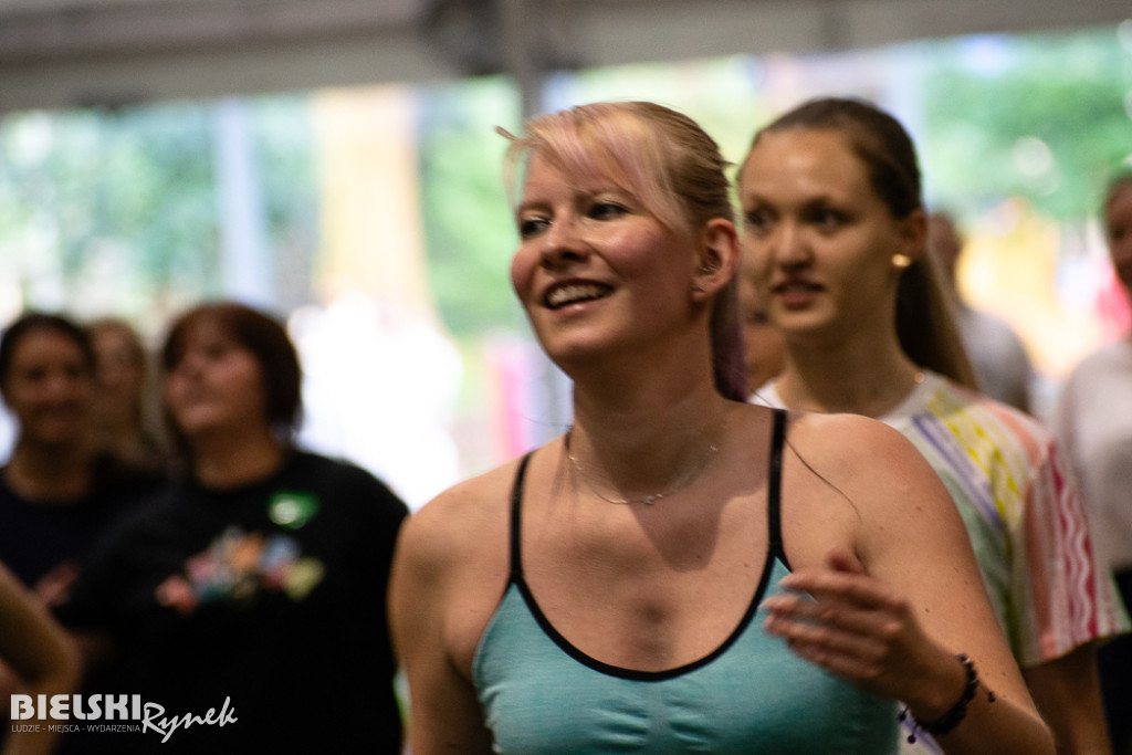 ZUMBA dla Franka Grali w parku Słowackiego