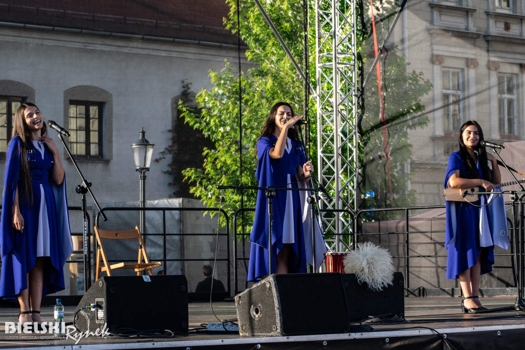 Od Jana do Iwana - świętojańska impreza na placu Wojska Polskiego