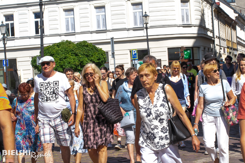 Parada Nowoorleańska w swingowych tradycjach jazzu