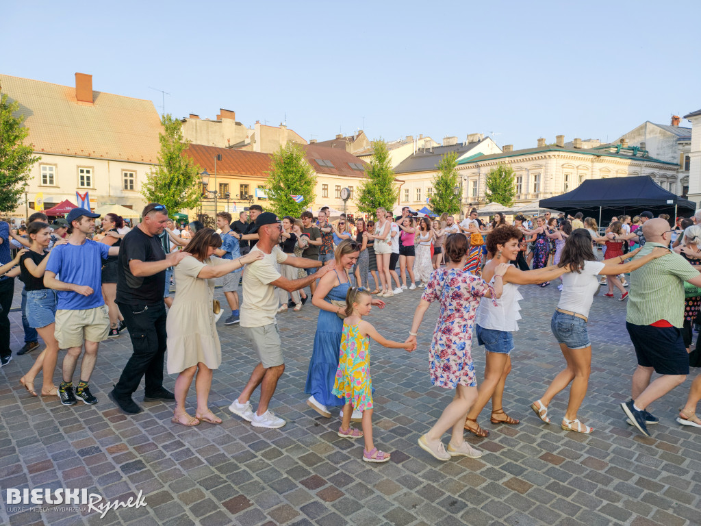Plac Wojska Polskiego rozgrzały latynoskie rytmy