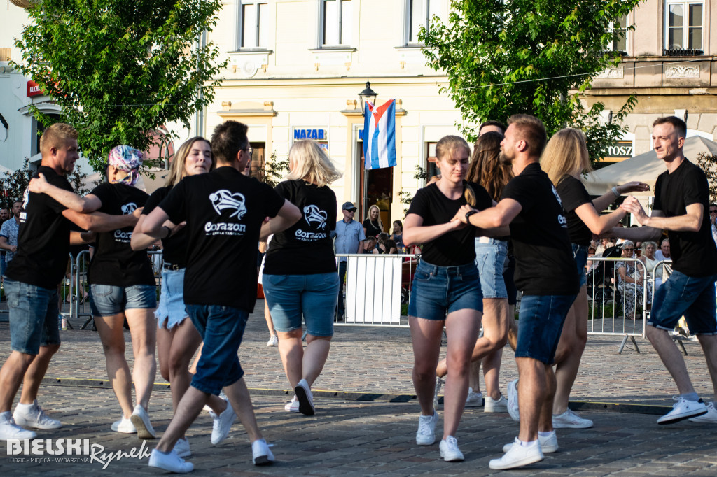 Plac Wojska Polskiego rozgrzały latynoskie rytmy