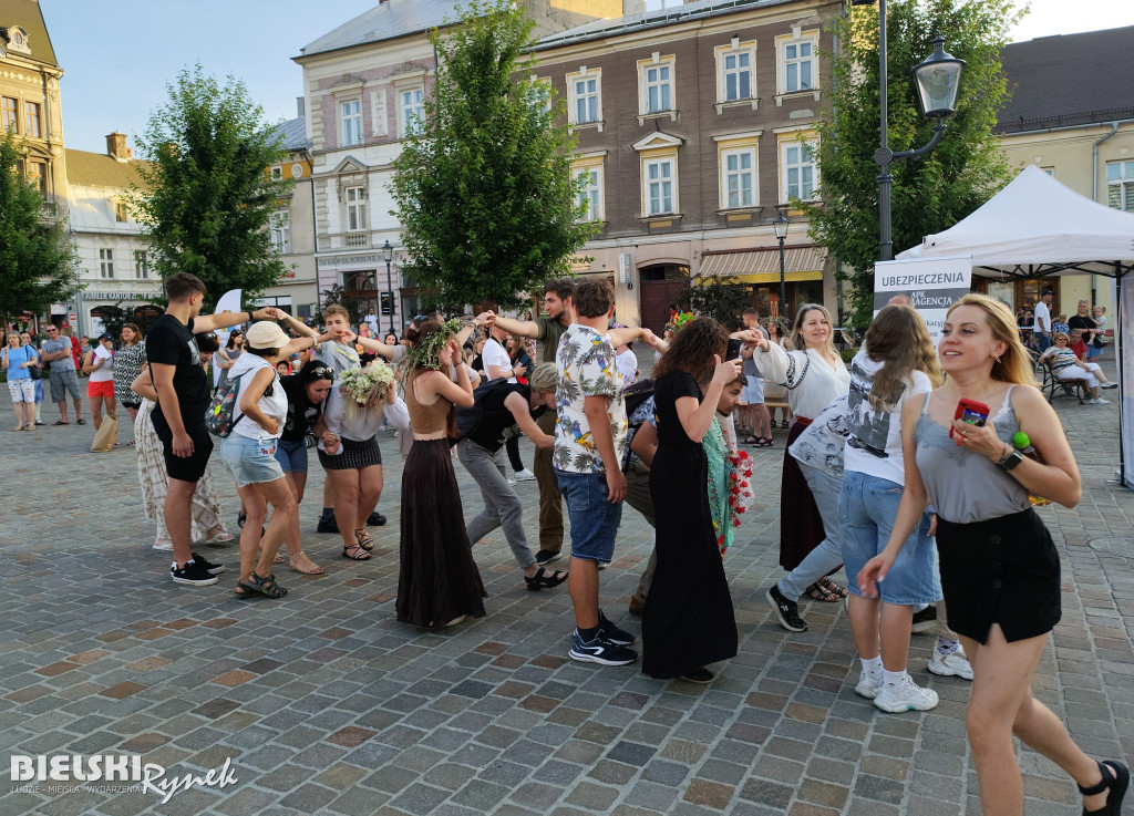 Finał Nocy Świętojańskiej na placu Wojska Polskiego