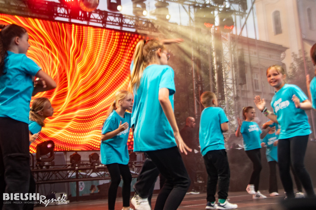 CUBANA DANCE SHOW na placu Wojska Polskiego