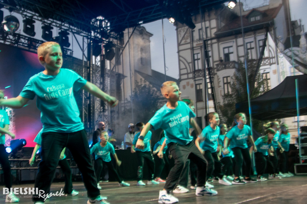 CUBANA DANCE SHOW na placu Wojska Polskiego