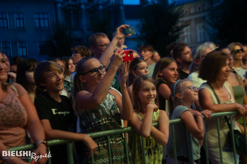 CUBANA DANCE SHOW na placu Wojska Polskiego