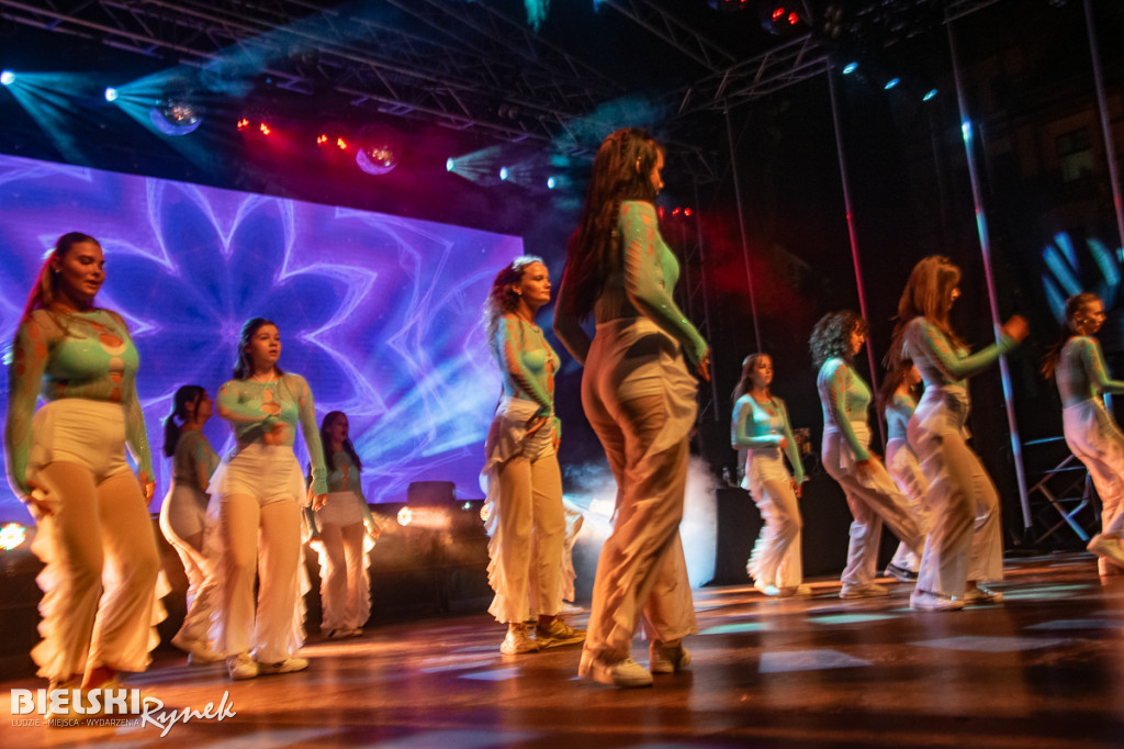 CUBANA DANCE SHOW na placu Wojska Polskiego