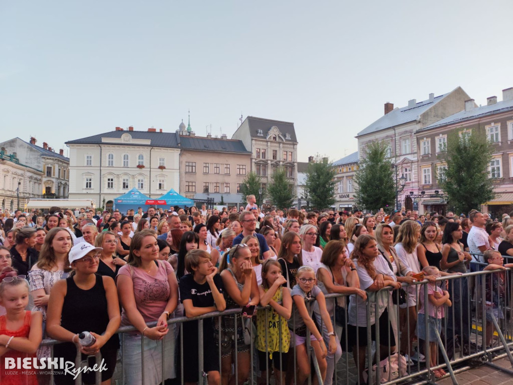 CUBANA DANCE SHOW na placu Wojska Polskiego