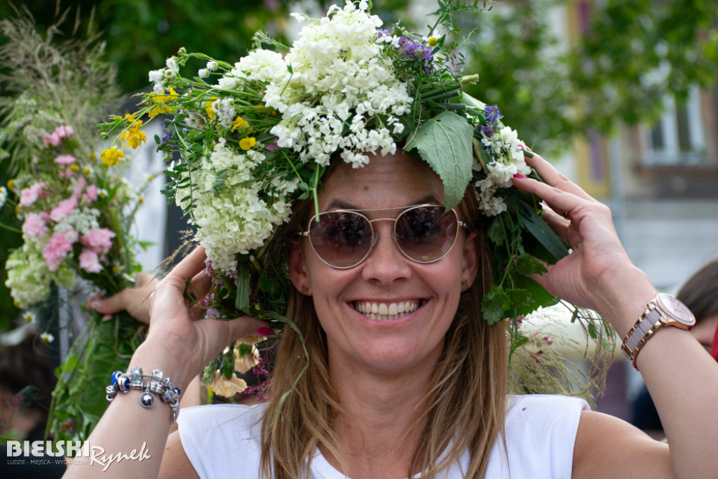 Folkowo i energetycznie podczas festiwalu świętojańskiego